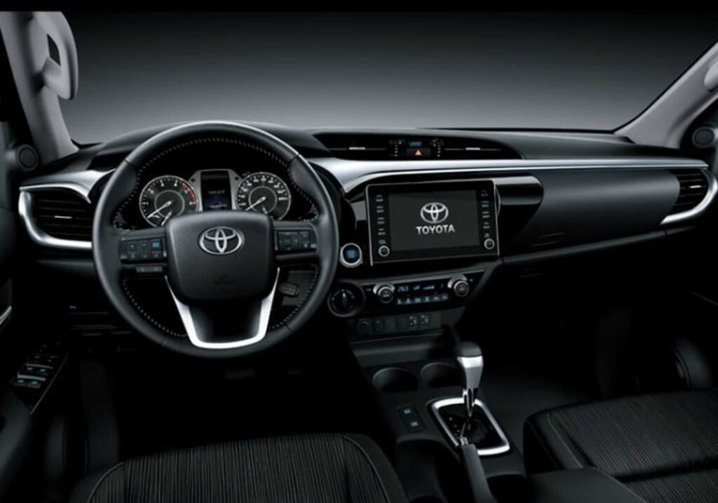 hilux-cinza-interior_auto