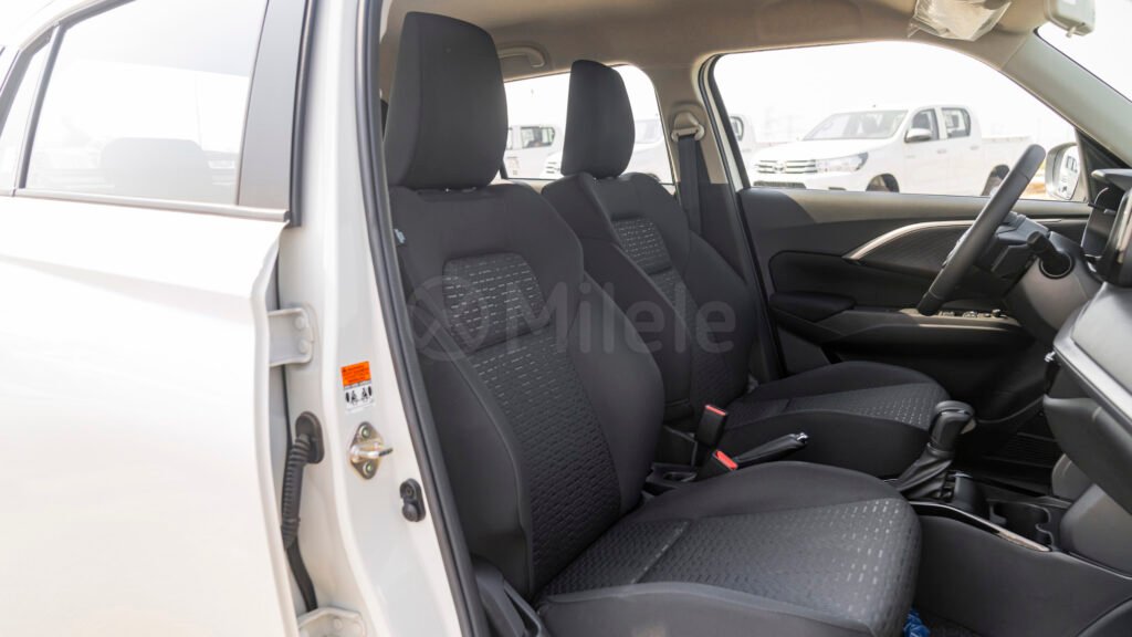 LSWIFT1.2P_6-White-Black-26_19-copy-2